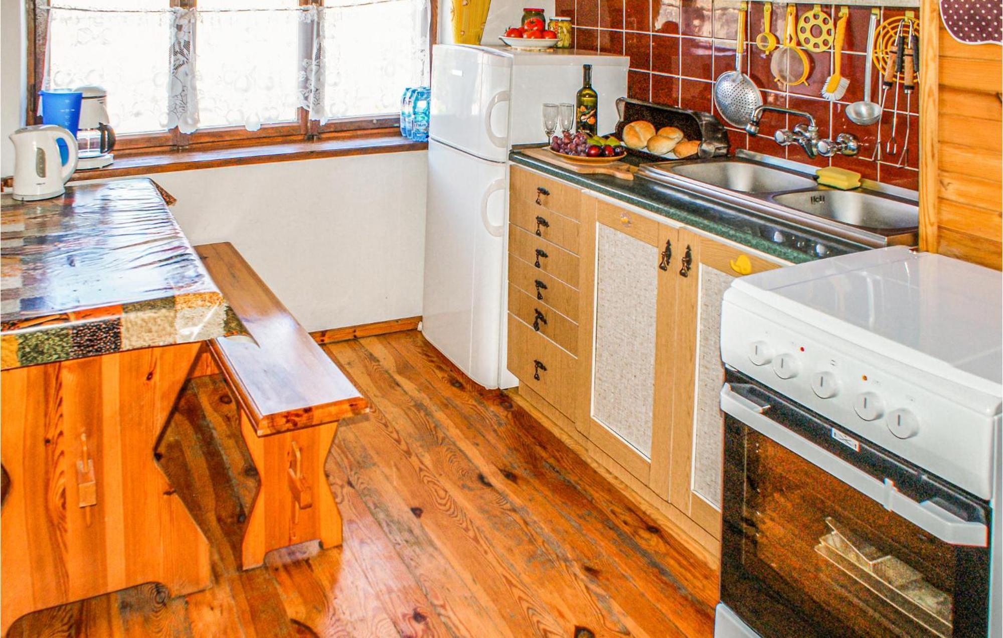 4 Bedroom Amazing Home In Biskupiec Biesowko Екстер'єр фото